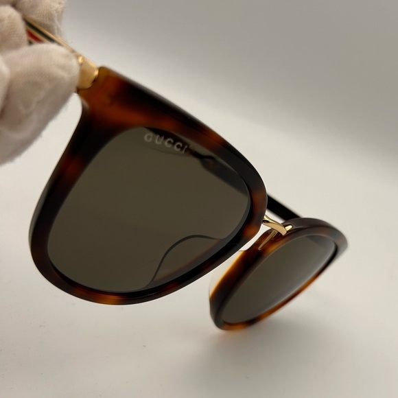 Gucci GG Sunglasses GG0079SK Women's Brown Tortoise Gold Arms Classic Stripe - Picture 9 of 9